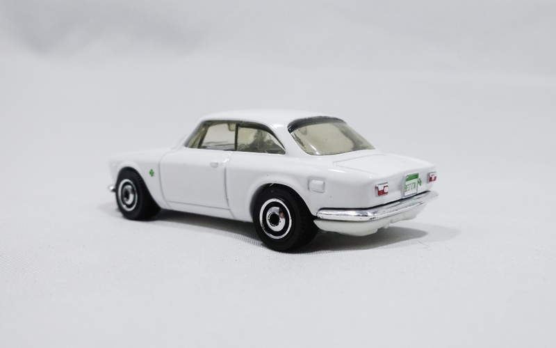 Illustration for article titled Happy New Year Photodump! (STH,Custom, & non-diecast content)